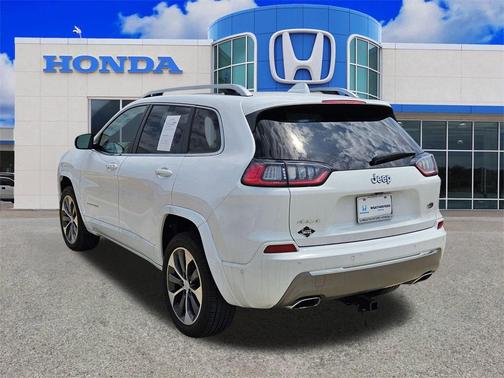 2019 Jeep Cherokee Overland