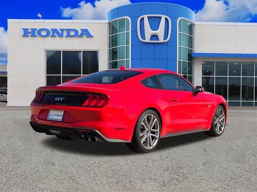 2022 Ford Mustang GT Premium