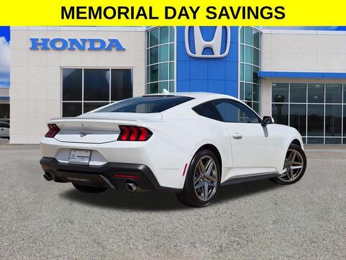 Oxford White 2024 Ford Mustang EcoBoost Premium