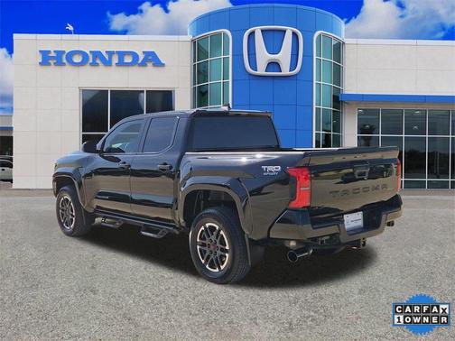 2024 Toyota Tacoma TRD Sport