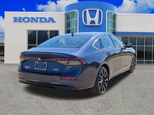 2025 Honda Accord Hybrid Touring