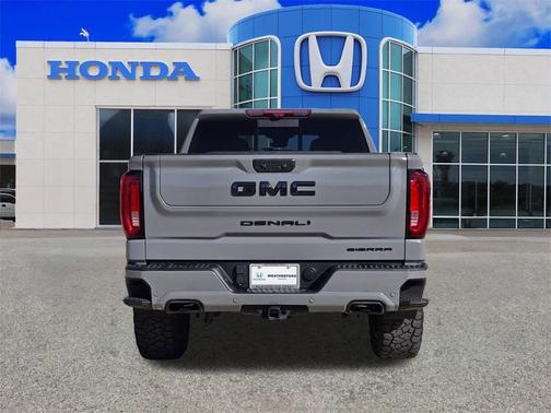 2024 GMC Sierra 1500 Denali Ultimate