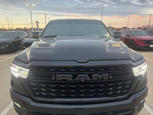 2025 RAM 1500 Limited