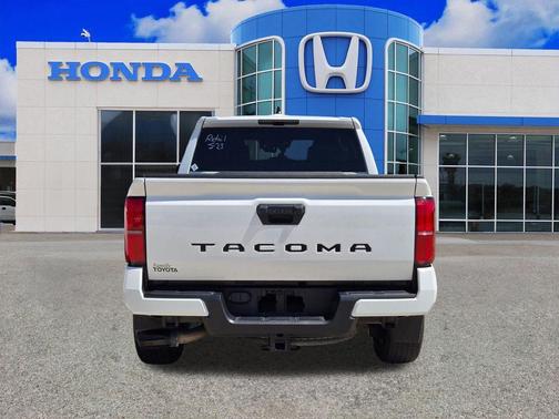 Ice 2024 Toyota Tacoma TRD Sport