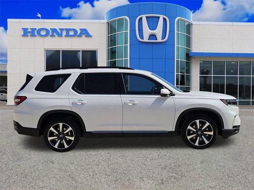 2025 Honda Pilot Elite