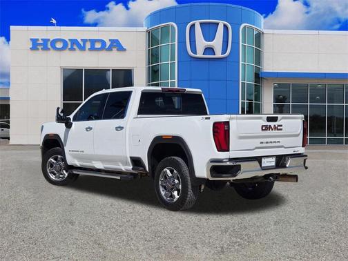 2025 GMC Sierra 2500 SLT