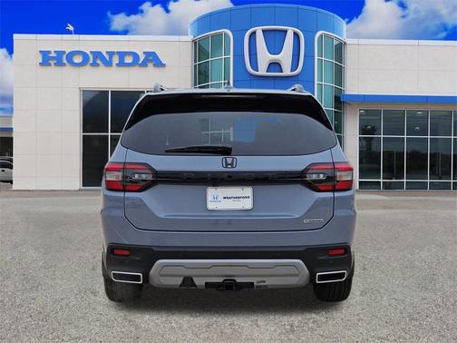 2025 Honda Pilot Touring