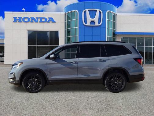 2022 Honda Pilot Black Edition