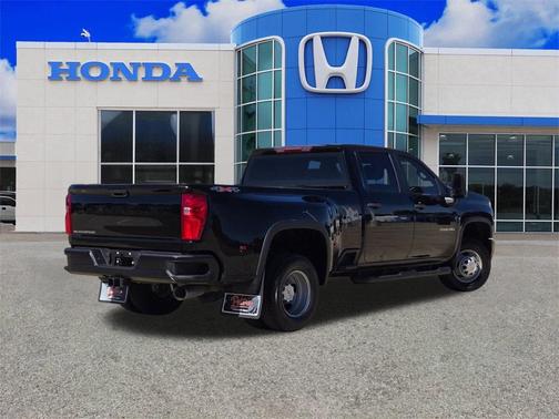 2024 Chevrolet Silverado 3500 WT