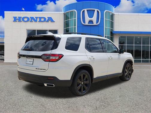 2025 Honda Pilot Black Edition