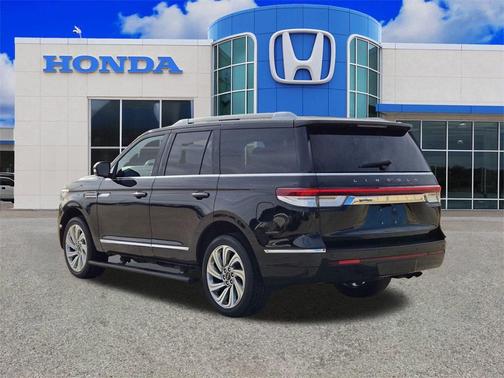 2024 Lincoln Navigator Reserve