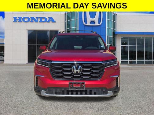 Radiant Red Metallic II 2024 Honda Pilot EX-L