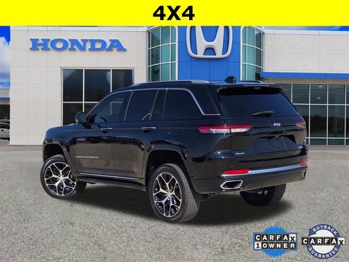 2023 Jeep Grand Cherokee Summit