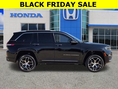 2023 Jeep Grand Cherokee Summit