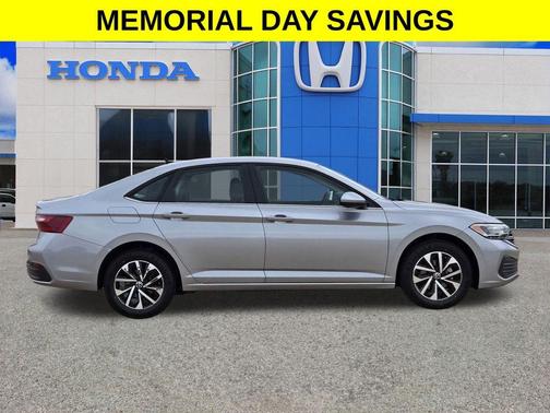 Pyrite Silver Metallic 2024 Volkswagen Jetta 1.5T S