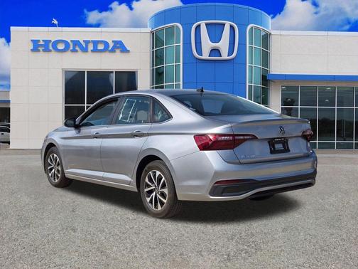 Pyrite Silver Metallic 2024 Volkswagen Jetta 1.5T S