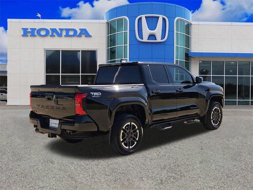 2024 Toyota Tacoma TRD Sport