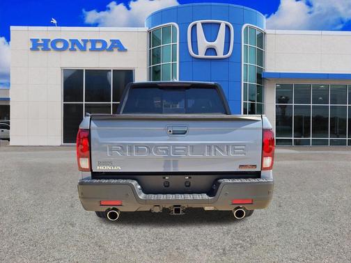 Sonic Gray Pearl 2025 Honda Ridgeline TrailSport