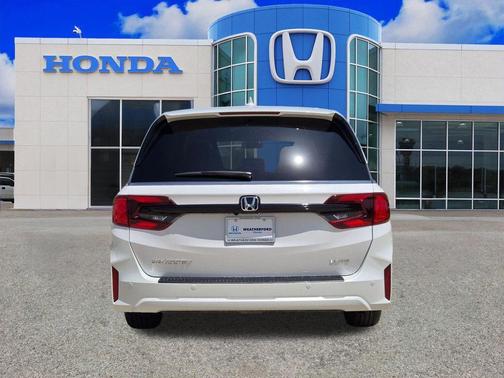 Platinum White Pearl 2025 Honda Odyssey Elite