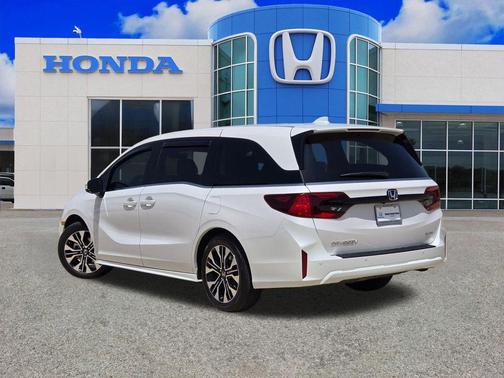 Platinum White Pearl 2025 Honda Odyssey Elite