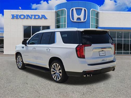 2024 GMC Yukon Denali