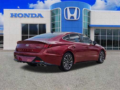 2023 Hyundai SONATA Limited