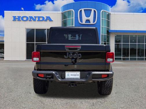 Black Clearcoat 2024 Jeep Gladiator Sport