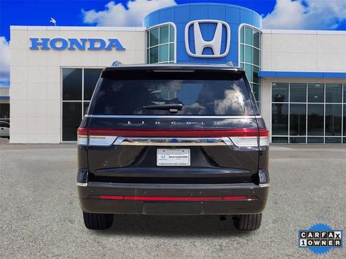 2024 Lincoln Navigator Reserve