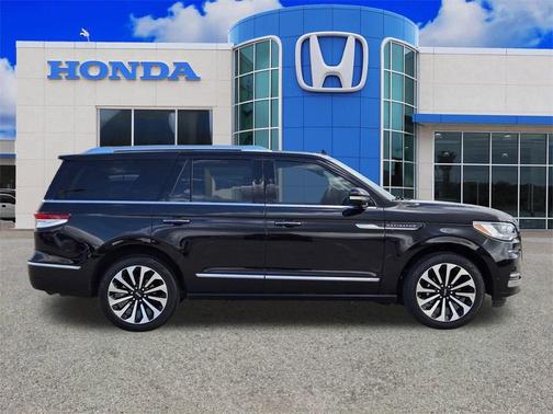 2024 Lincoln Navigator Reserve