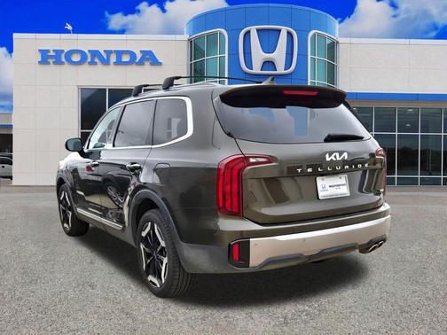 Dark Moss 2025 Kia Telluride S