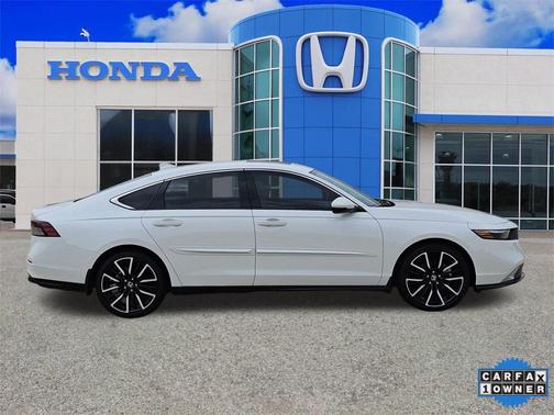 2024 Honda Accord Hybrid Touring