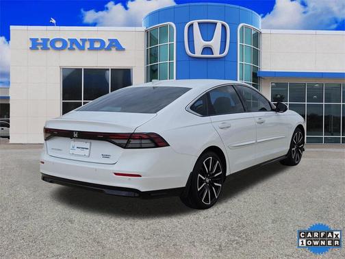 2024 Honda Accord Hybrid Touring