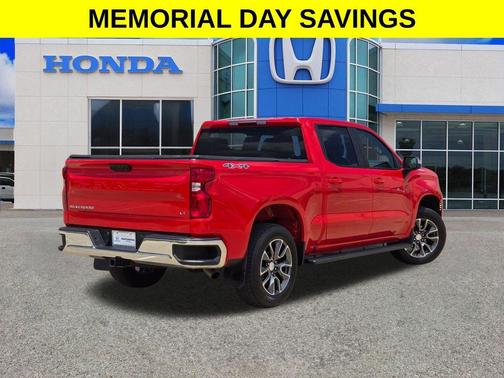 Red 2022 Chevrolet Silverado 1500 LT