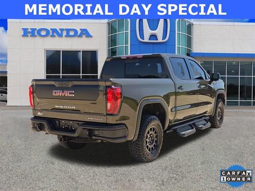 2023 GMC Sierra 1500 AT4X