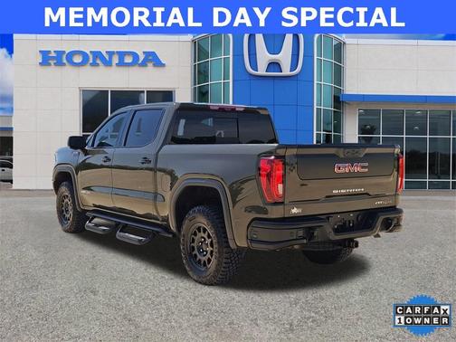 2023 GMC Sierra 1500 AT4X