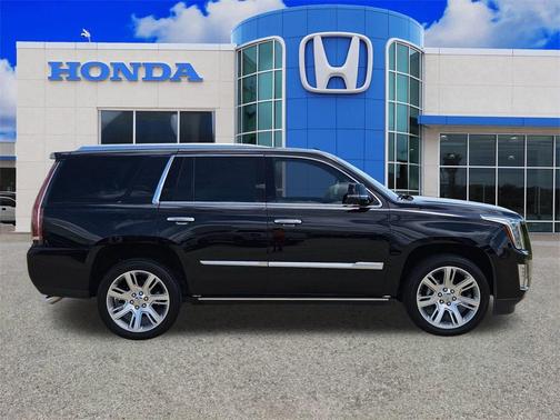 2018 Cadillac Escalade Premium Luxury