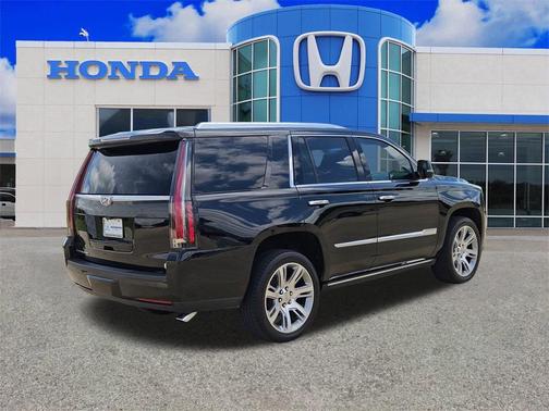 2018 Cadillac Escalade Premium Luxury