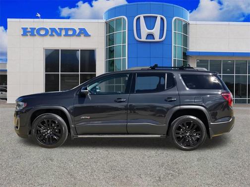 2020 GMC Acadia AT4