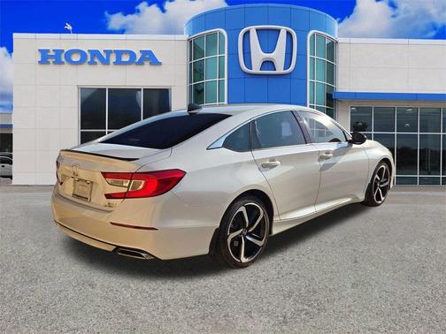 2022 Honda Accord Sport 2.0T