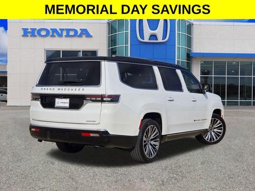 Bright White Clearcoat 2024 Jeep Grand Wagoneer L Series III