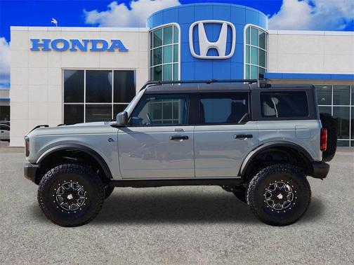 2022 Ford Bronco Black Diamond