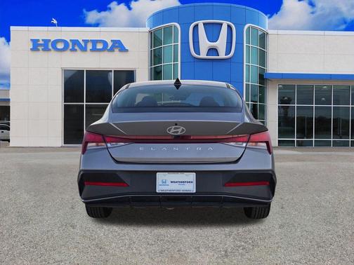 Metal 2024 Hyundai ELANTRA SEL