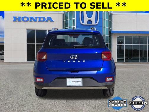 2023 Hyundai VENUE Limited