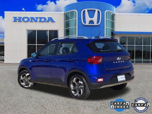 2023 Hyundai VENUE Limited