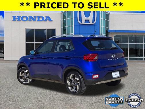 2023 Hyundai VENUE Limited