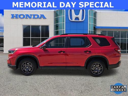 2023 Honda Pilot TrailSport