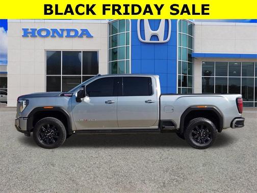 2024 GMC Sierra 2500 AT4