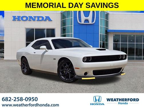 White Knuckle Clearcoat 2023 Dodge Challenger R/T