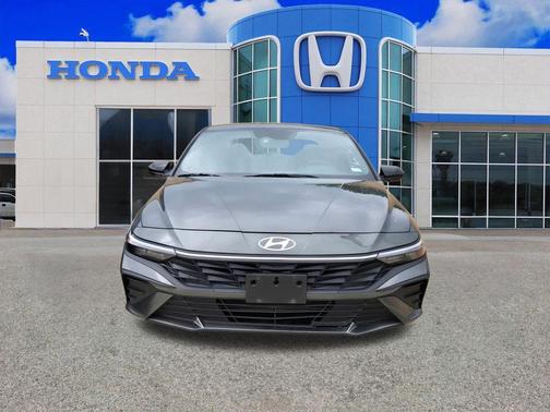 Amazon Gray 2025 Hyundai ELANTRA SEL Sport