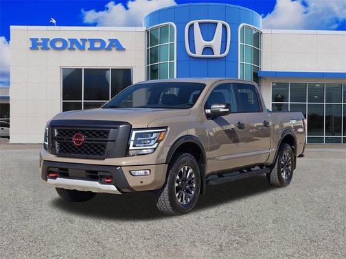 2024 Nissan Titan PRO-4X